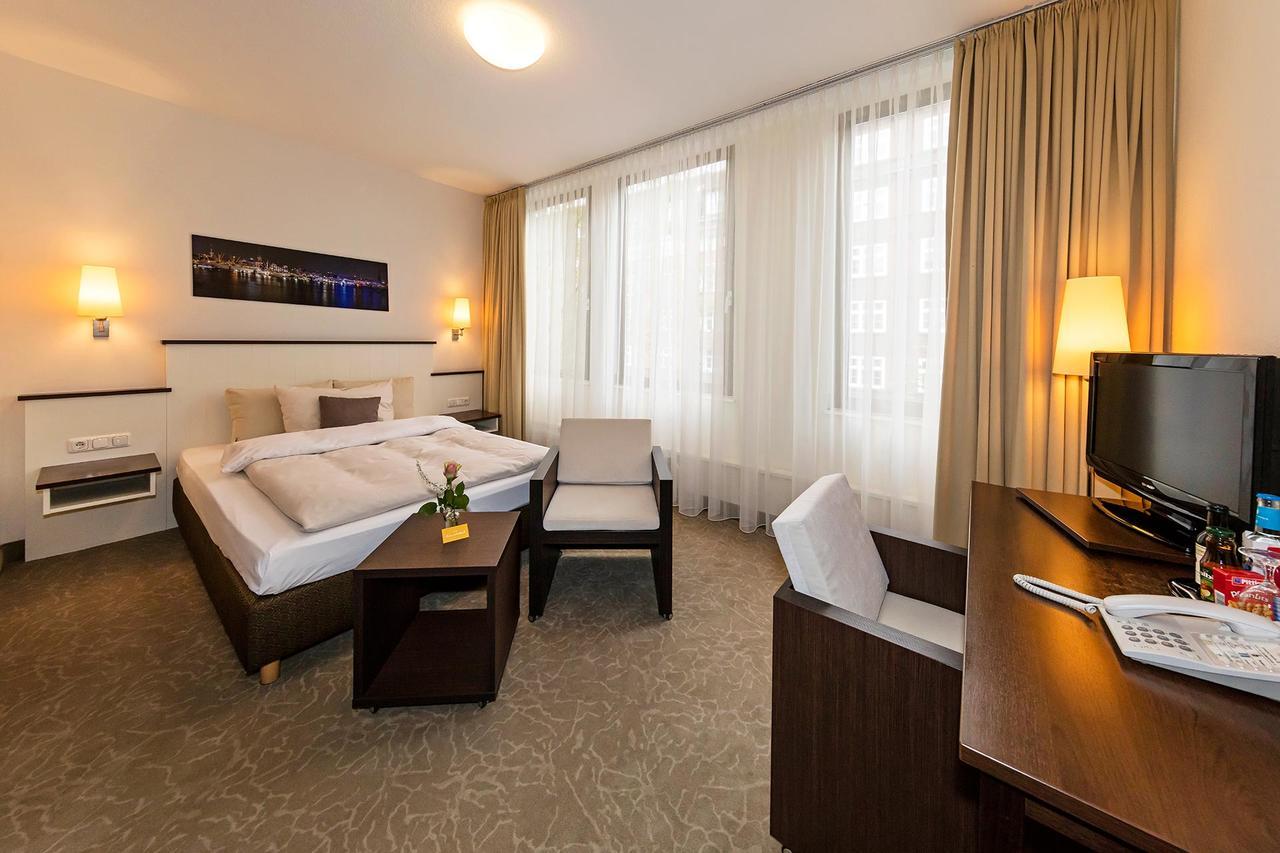 Hotel Cristobal Hamburg-Harburg Exteriör bild